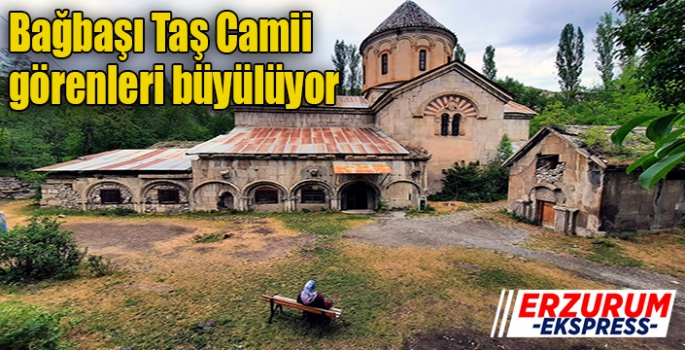 Bağbaşı Taş Camii görenleri büyülüyor