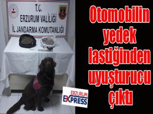  Otomobilin yedek lastiğinden uyuşturucu çıktı