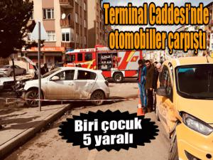 Terminal Caddesi'nde feci kaza: 1'i çocuk 5 yaralı...