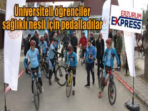 Üniversiteli öğrenciler sağlıklı nesil için pedalladılar