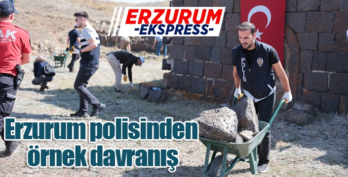 Erzurum polisinden örnek davranış