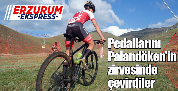 Pedallarını Palandöken'in zirvesinde çevirdiler